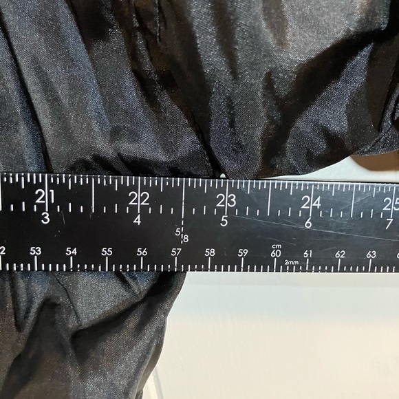 Vintage Black and White Men's Windbreaker - Picture 5 of 5